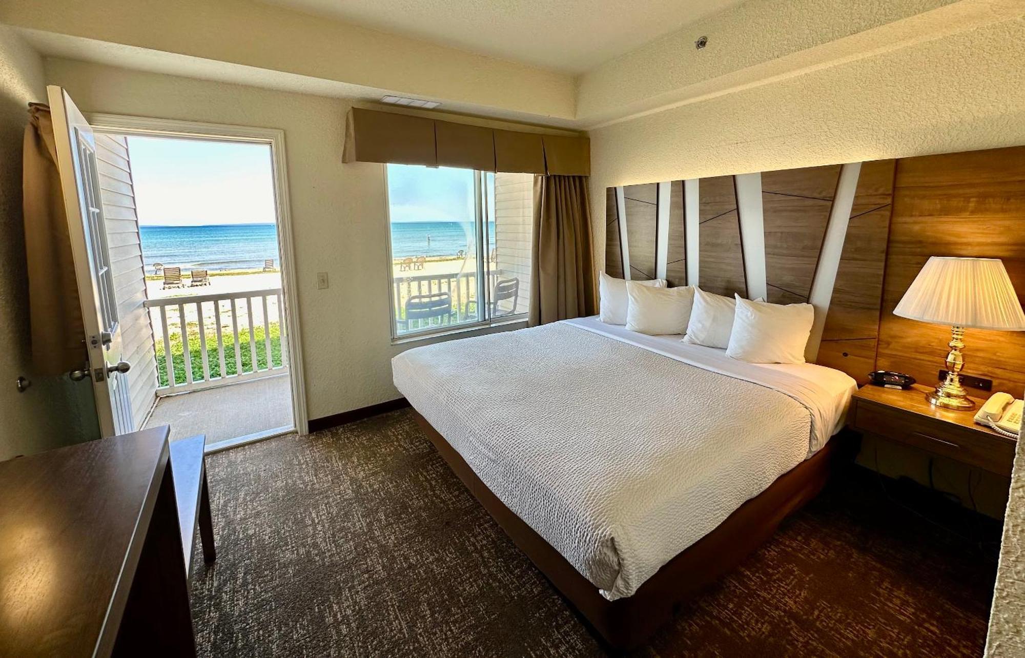 Mackinaw Beach And Bay Inn & Suites Mackinaw City Kültér fotó